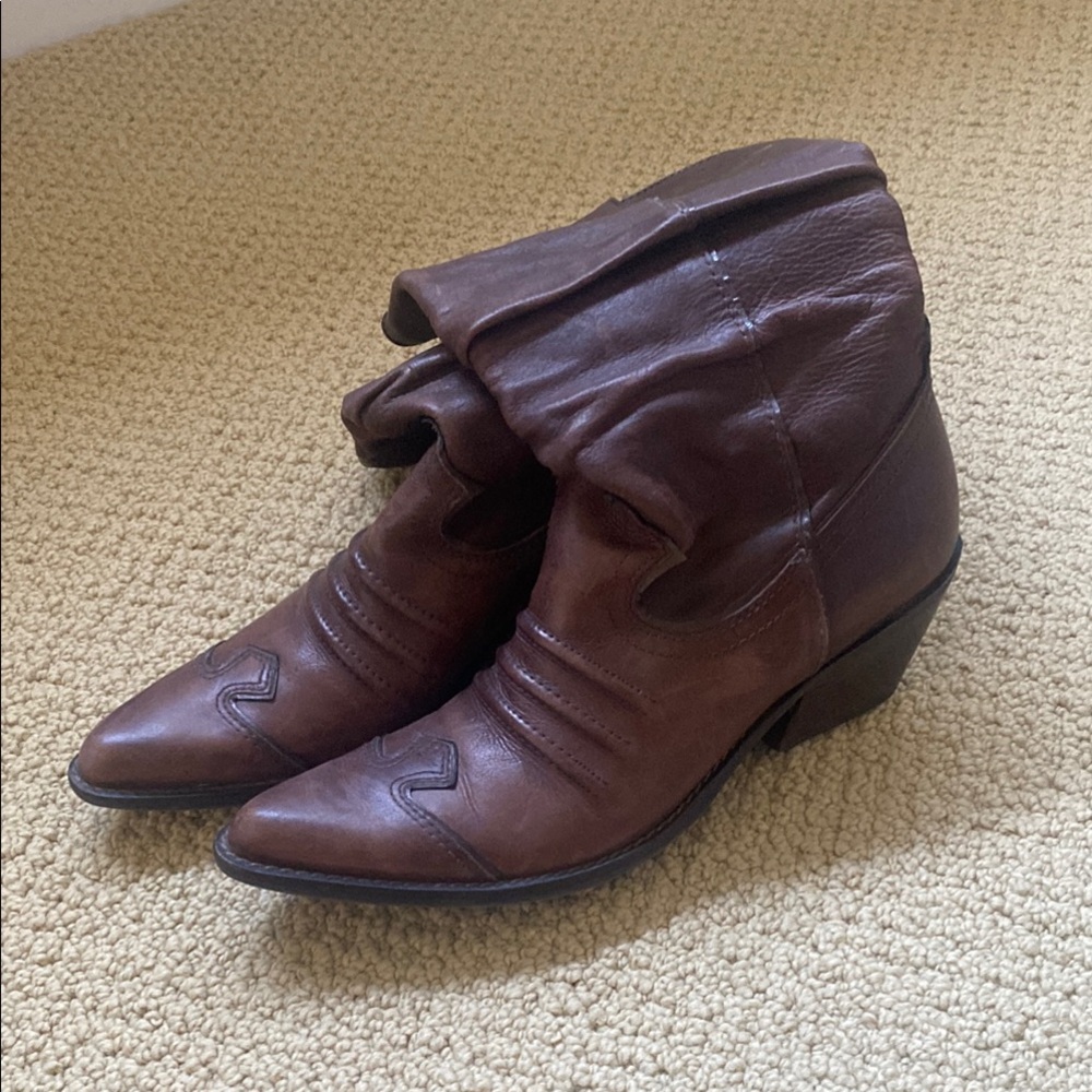 Arturo Chiang Boots